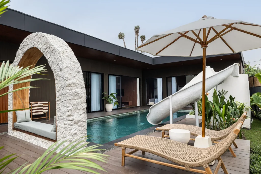 Bab 36 is a private 2-bedroom villa in Kaba-Kaba, offering a peaceful Bali retreat just a short drive from Canggu’s beaches, cafés, and shops. Designed for couples, families, or friends, the villa features two en-suite bedrooms, an enclosed living area, and a private pool with slide.